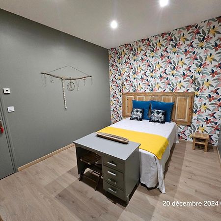 Les Box Chambre D'Hotes Lunan Luaran gambar